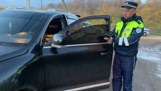 В ГАИ поставили точку в вопросе: до какого возраста пенсионерам можно водить машину — действующие ограничения