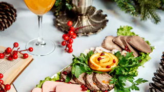 Планируют ли владимирцы накрывать новогодний стол?