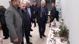 Бывший замгубернатора Теребунов посетил школу в Погарском районе