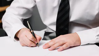 Чиновника администрации Собинки оштрафовали за несвоевременный ответ на жалобу