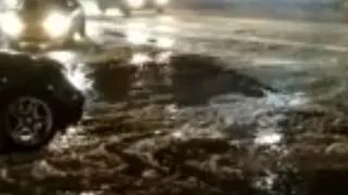 Потоп на Дзержинского: из-за аварии три улицы Рязани оставили без воды