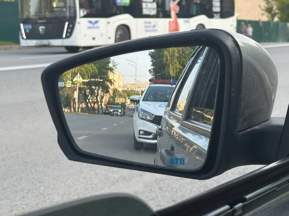 Если найдут это в бардачке — лишат прав прямо на месте: в ГИБДД проверят всех водителей без исключения