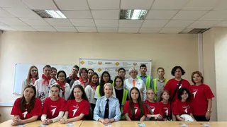 В Магнитогорске для активистов «Движения первых» сотрудники ГИБДД организовали экскурсию