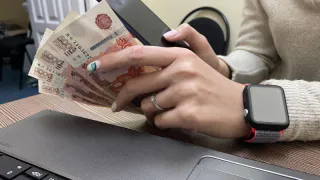 Для всех тех, кто хранит дома купюры 5 000 рублей - важное изменение с января