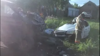 В Касимовском районе столкнулись Лада "Гранта" и УАЗ "Патриот", есть пострадавшие