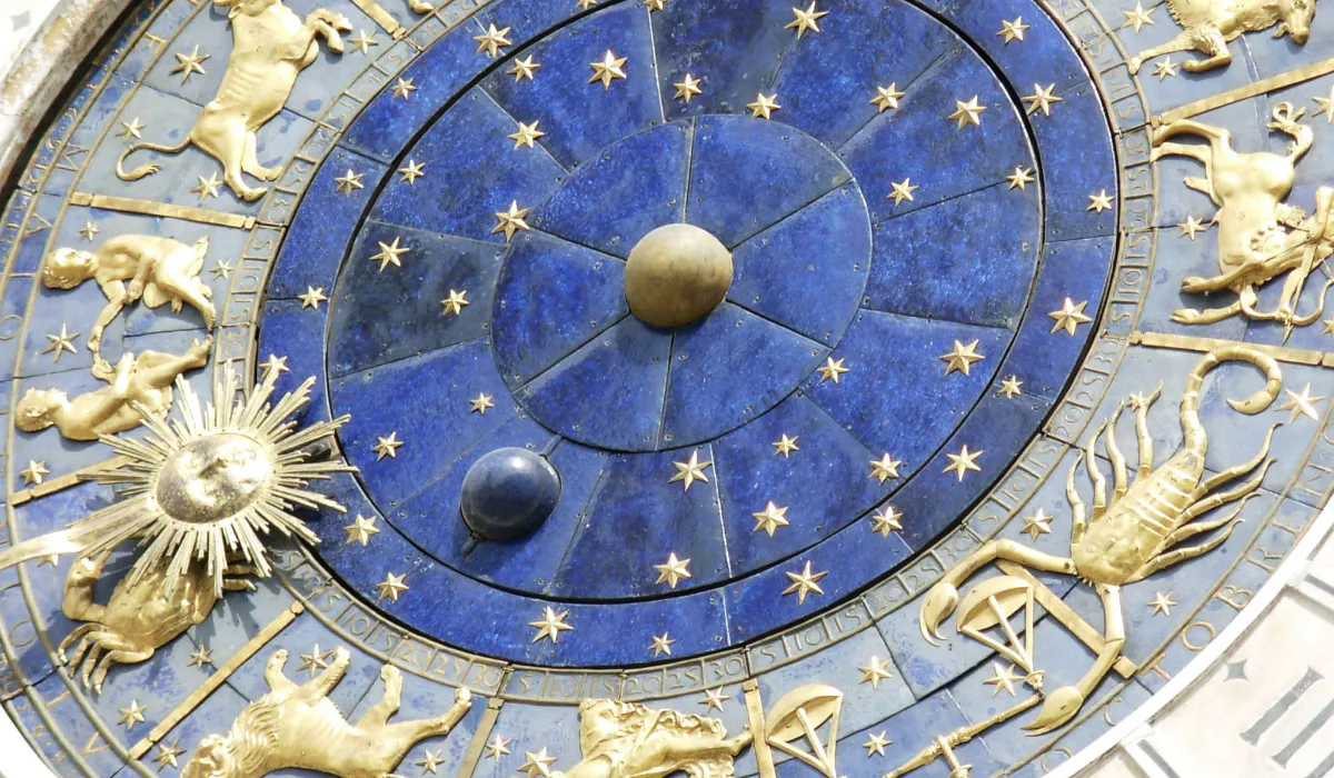 Астрологи назвали три Зодиака, чья жизнь совершит серьезный поворот в начале весны 2025