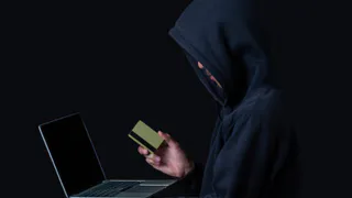 Мошенники украли 3 млн рублей у 80-летней пенсионерки из Владимира