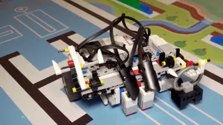 Брянские лицеисты готовятся к финалу Российской робототехнической олимпиады