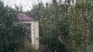 Приближается самый холодный день: Вильфанд обещает — ливни и заморозки обрушатся на россиян с 4 июня