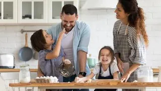 Названы фразы, которые никогда нельзя говорить детям