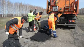 В Нижнекамске ремонтируют дорогу в Дмитриевку