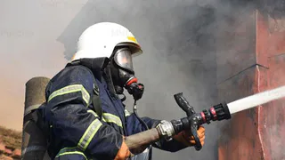 Жильцов дома эвакуировали при пожаре в Дятьково