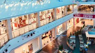 Продавщица бутика в брянском «АэроПарке» рассказала о покупателях-«лошках»