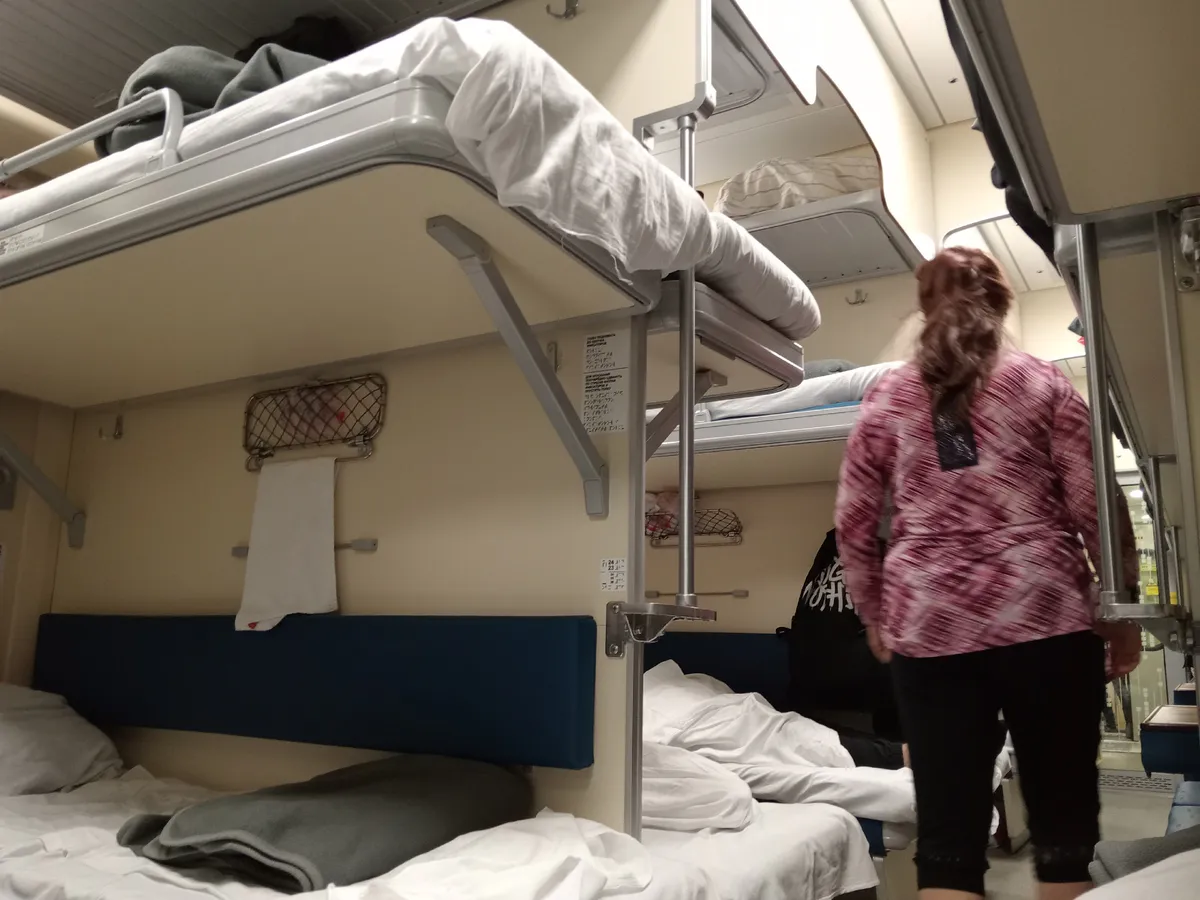 Девочки не потеснятся: как мы отказались уступать свои нижние полки в плацкарте и чем это обернулось