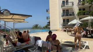 «Москвичам не угодишь»: пенсионерка описала отдых в санатории по соцпутёвке