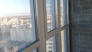 5 пунктов: как застеклить балкон и не разориться - рассказывают специалисты