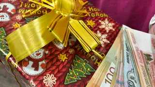 Новогодний подарок от государства: в Госдуме предлагают выплачивать 13-ую пенсию