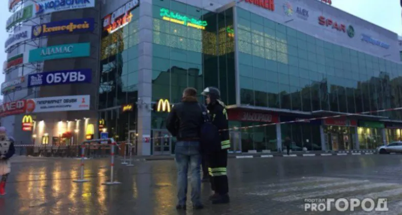 Три рязанских торговых центра могут закрыть. Насколько это серьезно