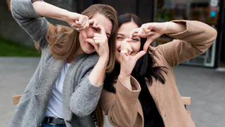 Поэтому нельзя просить помощи у друзей: Омар Хайям ответил на вопрос 10 веков назад — всё ещё актуально