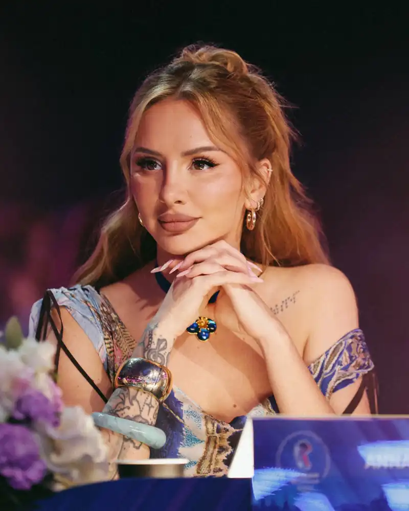 Анна Асти требует миллион за татарский кавер песни «По барам»