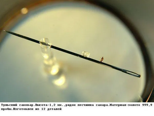 В Нижнекамске открылась выставка микроминиатюр