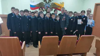 Школьникам из села Комсомольское рассказали о службе в полиции