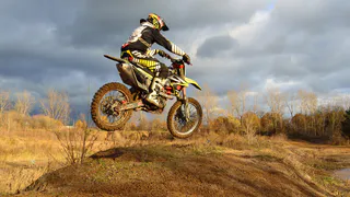 Русские мотоциклы всё ещё делают — но 90% уезжает за границу: что мы упустили