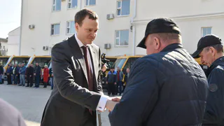 Губернатор Павел Малков передал рязанским школам 44 новых автобуса