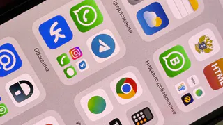 Это приложение медленно списывает деньги со счета: удалите его с телефона, пока не стало поздно