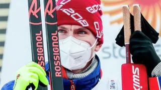 Первый канал покажет танцующего на пляже брянского лыжника Большунова