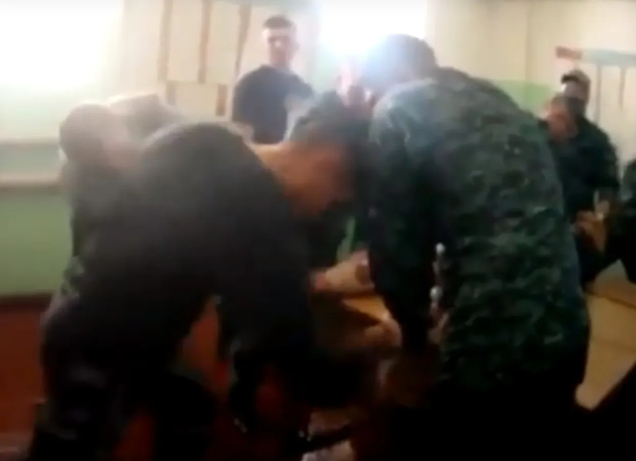 Скандал с пытками в колонии Ярославля - вся информация к этой минуте