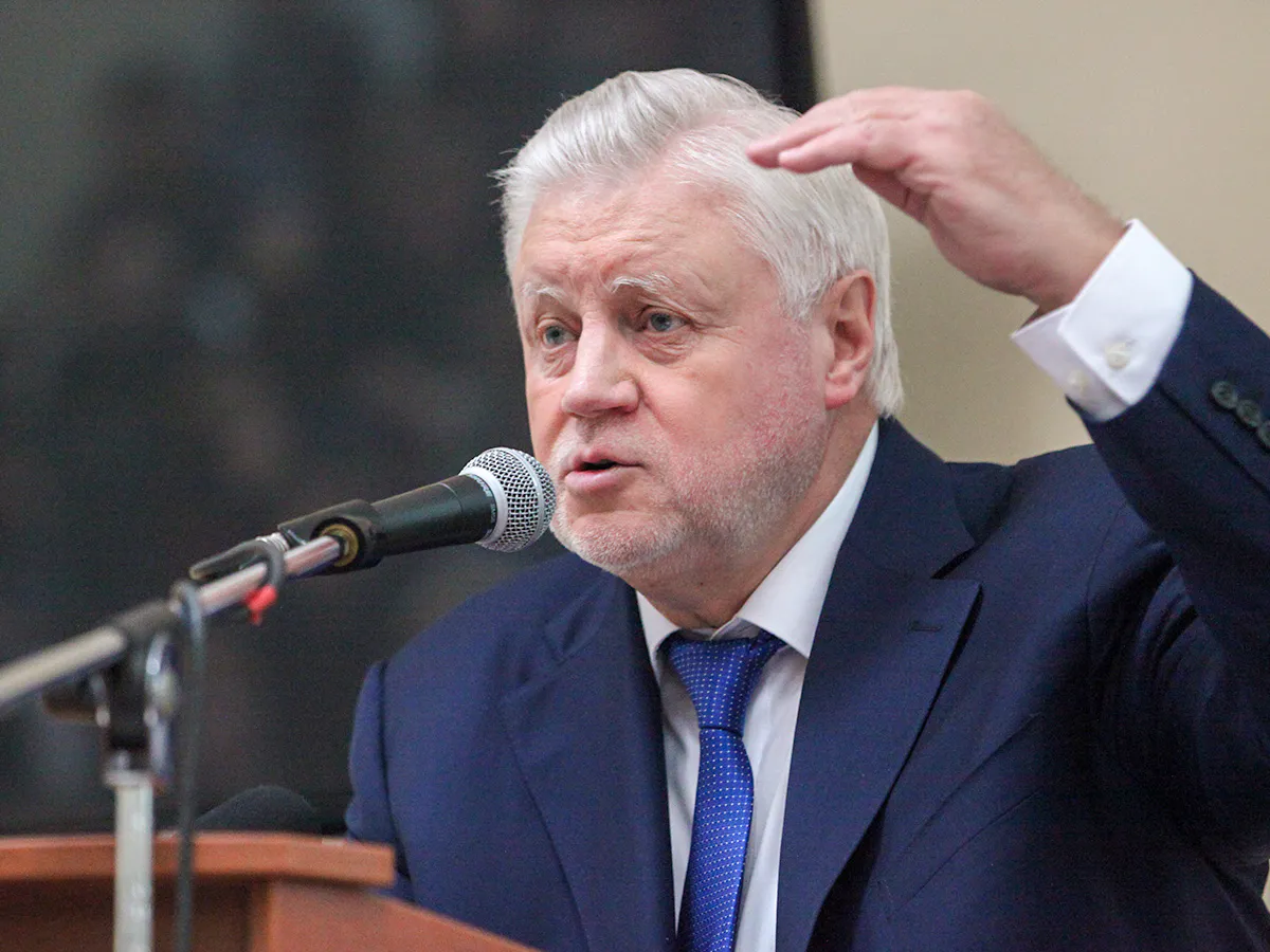 Миронов предложил снизить НДС на основные продукты и лекарства до 5%