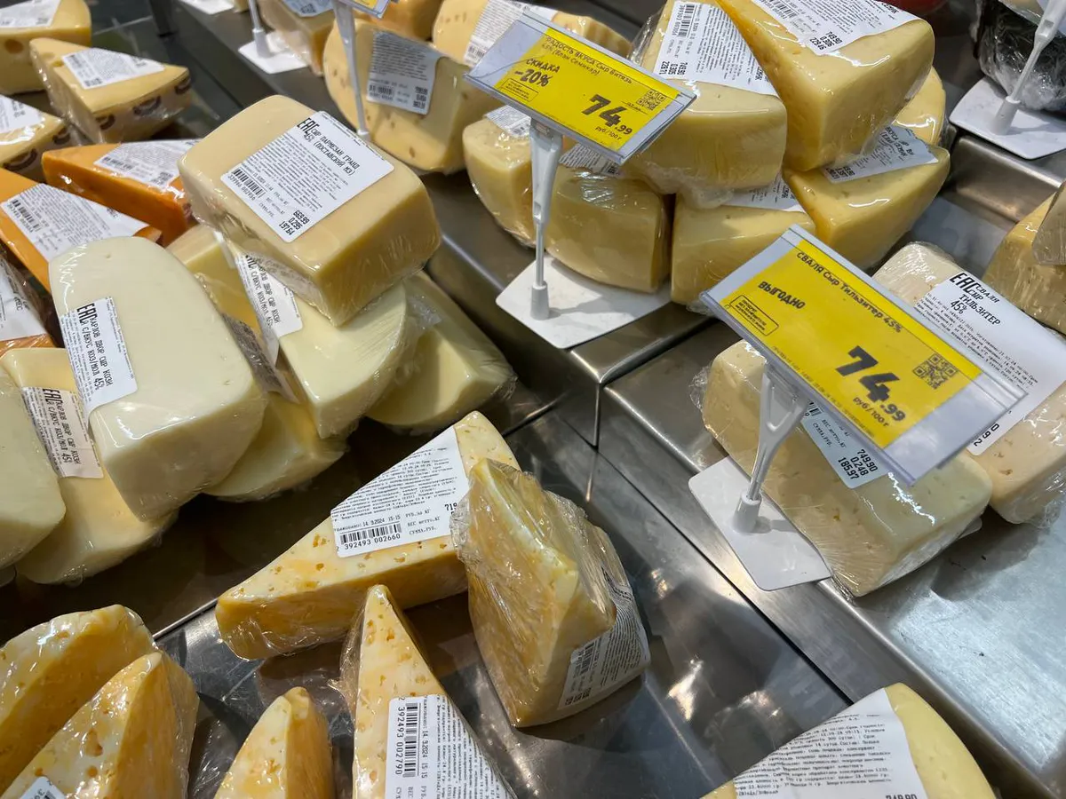 Можно покупать – там нет пальмового масла: эксперты Роскачества озвучили список лучших марок сыра