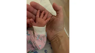 Недоношенного мальчика из Владимирской области отправили на реабилитацию в столицу