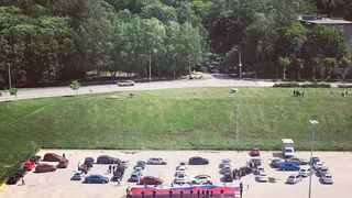 Рязанские автомобилисты отметили флешмобом День России