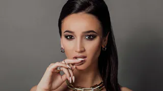 Избранник растрогал Бузову очень скромным подарком: «Любовь не знает границ!»