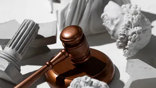 Гендиректор подрядной организации отклонялся от договора на 78 миллионов