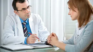 Стало известно, кто может претендовать по ОМС на бесплатную помощь психолога