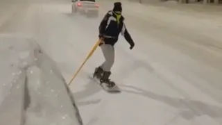 Сноубордисту, который проехал по центру Рязани, провели профилактическую беседу