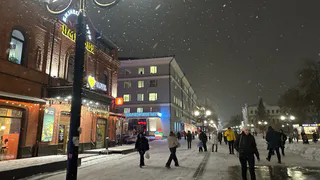 Каким знакам Зодиака февраль 2025 года принесет удачное знакомство и расширение связей