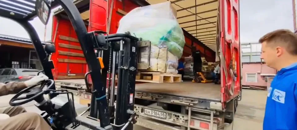 Губернатор Олег Мельниченко сообщил об отправке второй партии гумпомощи в Курскую область