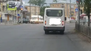 "Мы несколько раз проехали на красный свет" - очередная история про водителя маршрутки