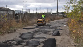 Работает лучшая техника: в Касимове отремонтируют 7 улиц