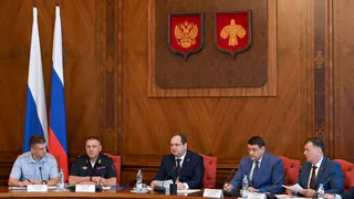 В Республике Коми выделили более 3 миллиардов рублей на ремонт дорог к школам