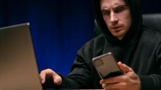 ВТБ определил топ-3 актуальных схем инвестиционного мошенничества