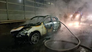 На трассе М-7 в Лакинске автомобиль загорелся после ДТП