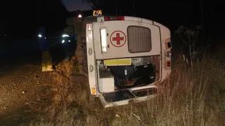 В Татарстане перевернулась «скорая», ехавшая в роддом