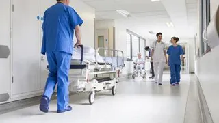 Россиянам добраться до ФАПа и роддома станет проще