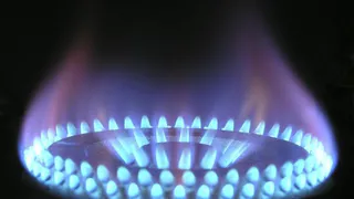 Жители дома в Нижнекамске обнаружили утечку газа