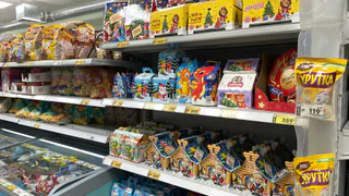 Яд в красочном фантике: специалисты Роскачества составили список сладостей, которые не стоит приобретать на пасхальные праздники